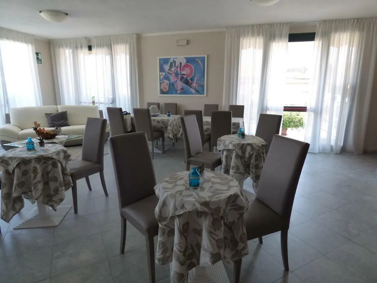 Hotel Turandot Torre del Lago Puccini 3*,  Olaszország